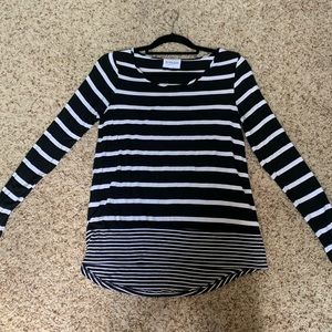 Olive + Oak top size medium